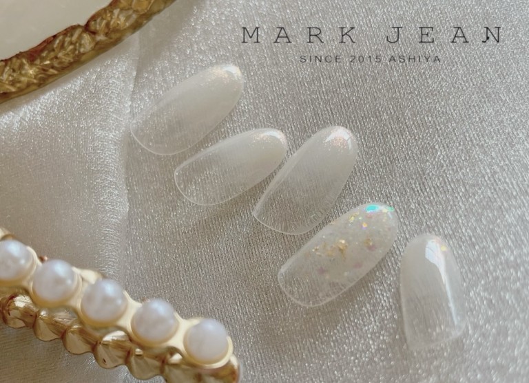 春　オーロラ　グラデ　ネイル