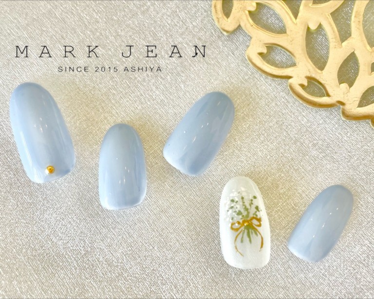 春　フラワー　かすみ草　ホワイト＆ブルー