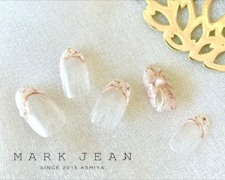 春　リボン　アイボリー＆ゴールド